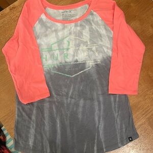 Hurley 3/4 Sleeve Tee